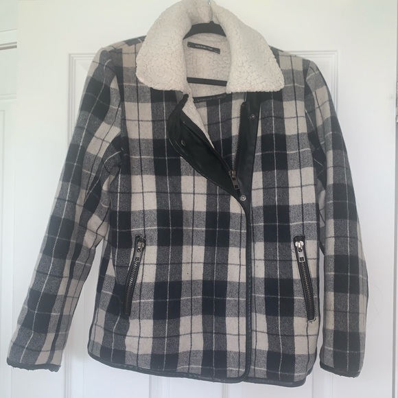 Ash Rain + Oak - Picture 1 of 2